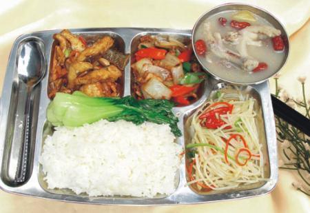 沙井食堂承包新視野 專業(yè)餐飲管理如何打造高品質(zhì)就餐環(huán)境